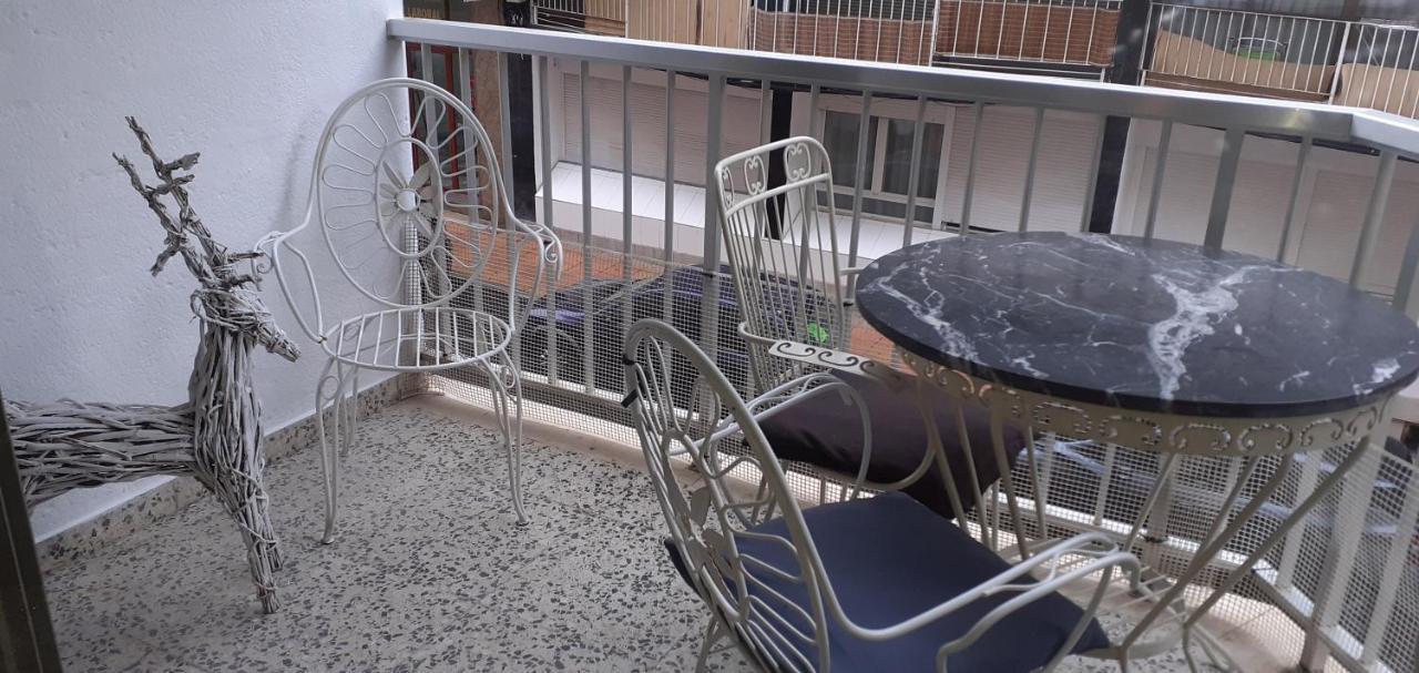 Rainbow Rentals Marques 7 Benidorm Eksteriør bilde